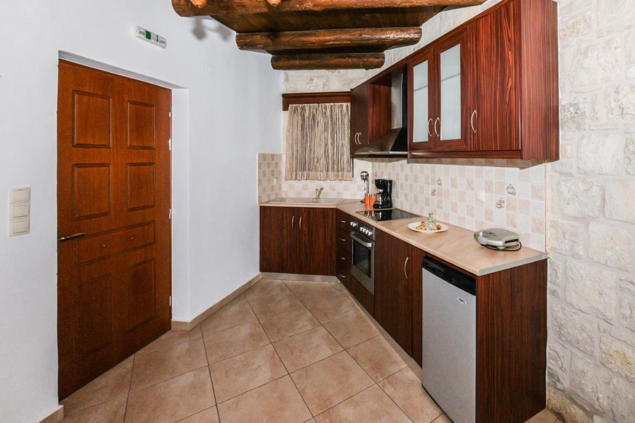 Ariadni Apartments Sfinárion Eksteriør billede